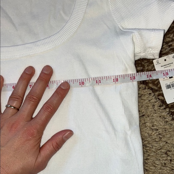 Ardene White Fitted Short Sleeve T-Shirt - Picture 6 of 7